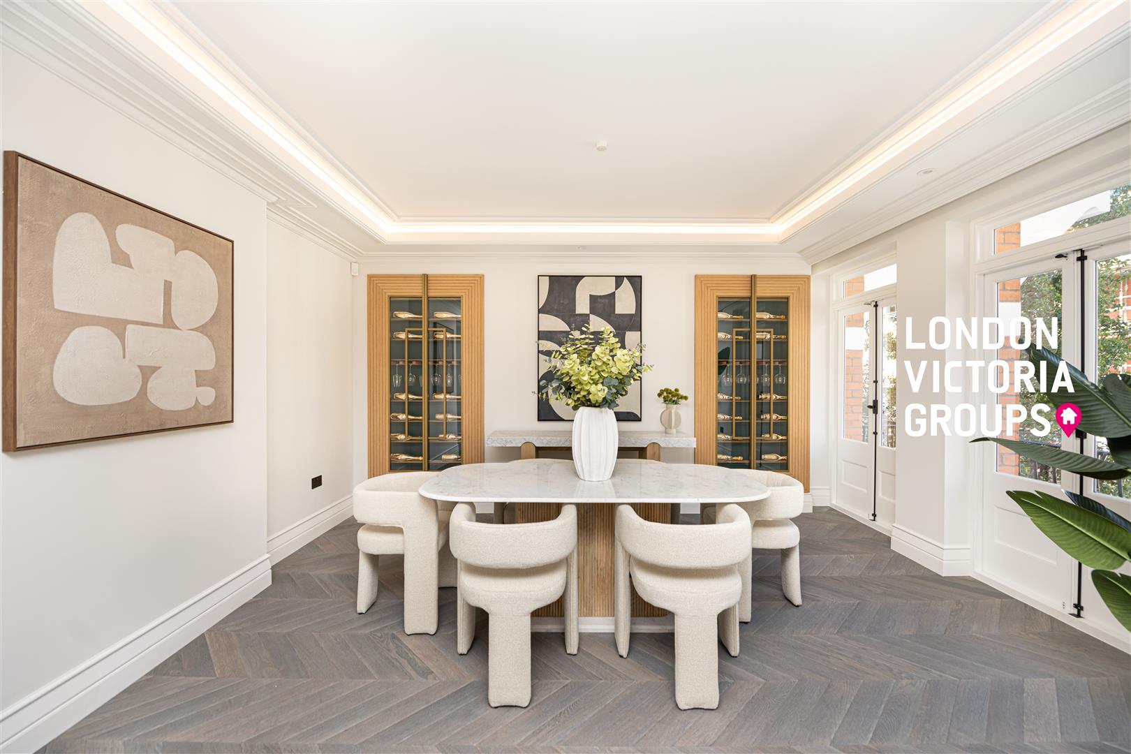 Drayton Court, Drayton Gardens, LONDON
